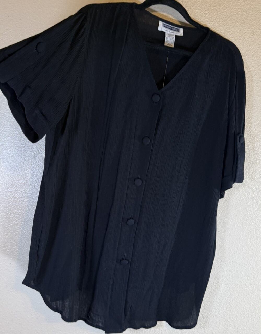 NWT Vintage Prophecy by Sag Harbor Size Large Black Button Front Blouse